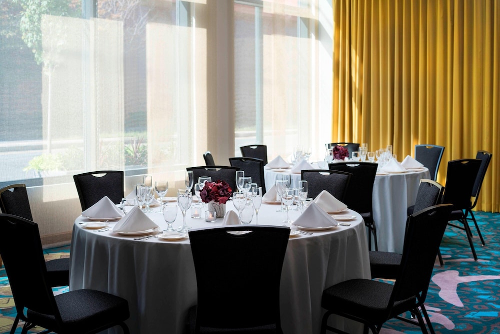 Residence Inn by Marriott Boston Watertown - photo 42