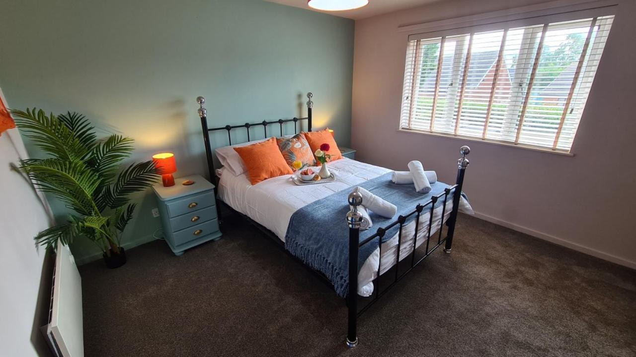 The Kingfisher by Spires Accommodation a Great Location for Visiting the Nec And Drayton Manor in Tamworth, United Kingdom