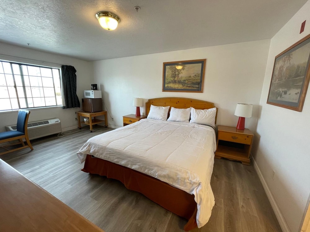 Quality Inn Carlin - photo 22