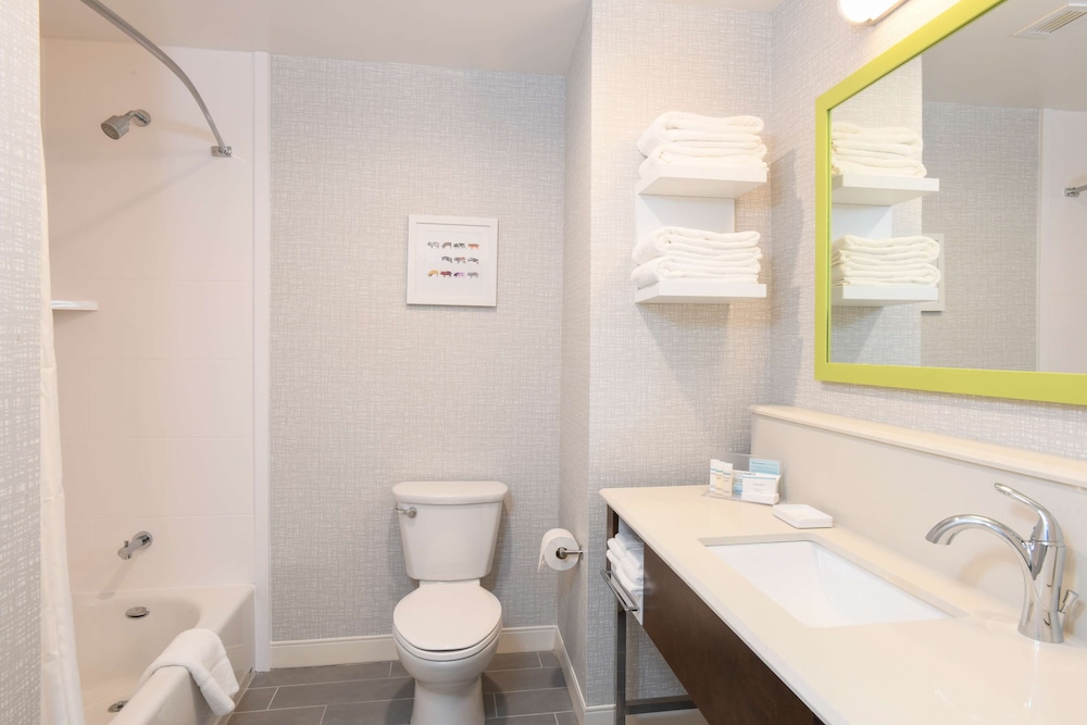 Hampton Inn & Suites Cincinnati Liberty Township - photo 33