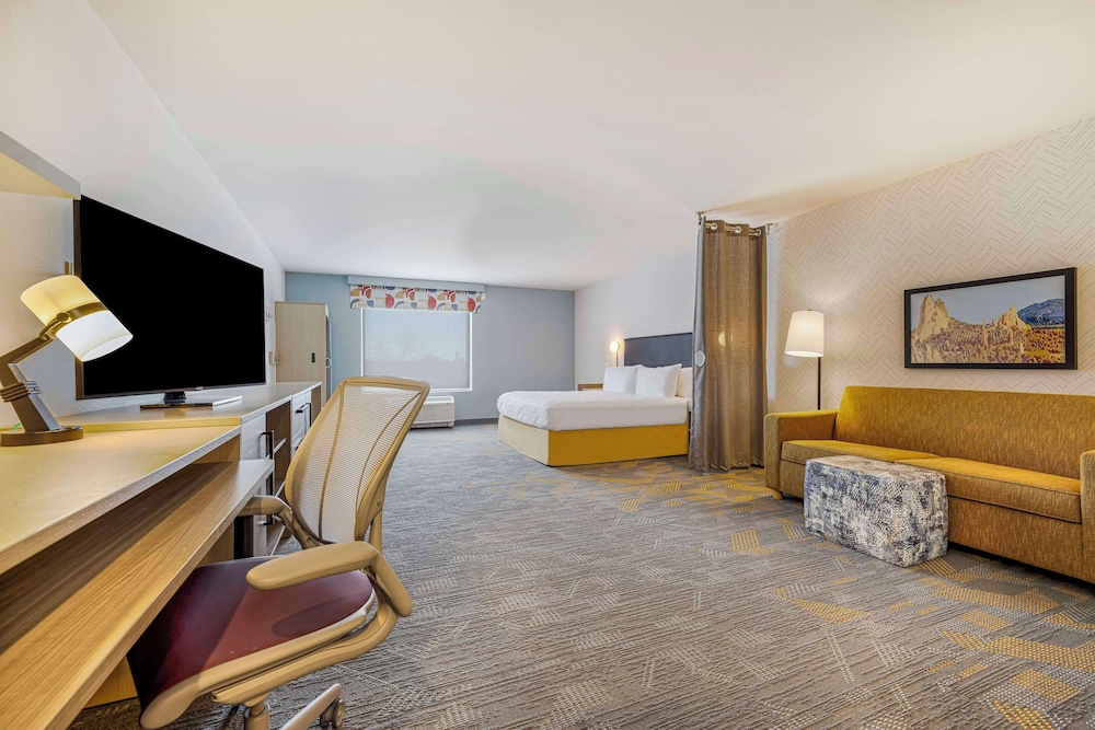 Home2 Suites by Hilton Colorado Springs Airport - photo 13