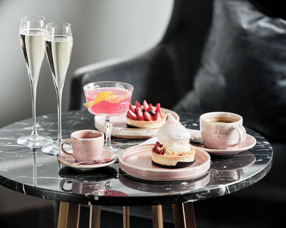 מזון ומשקאות