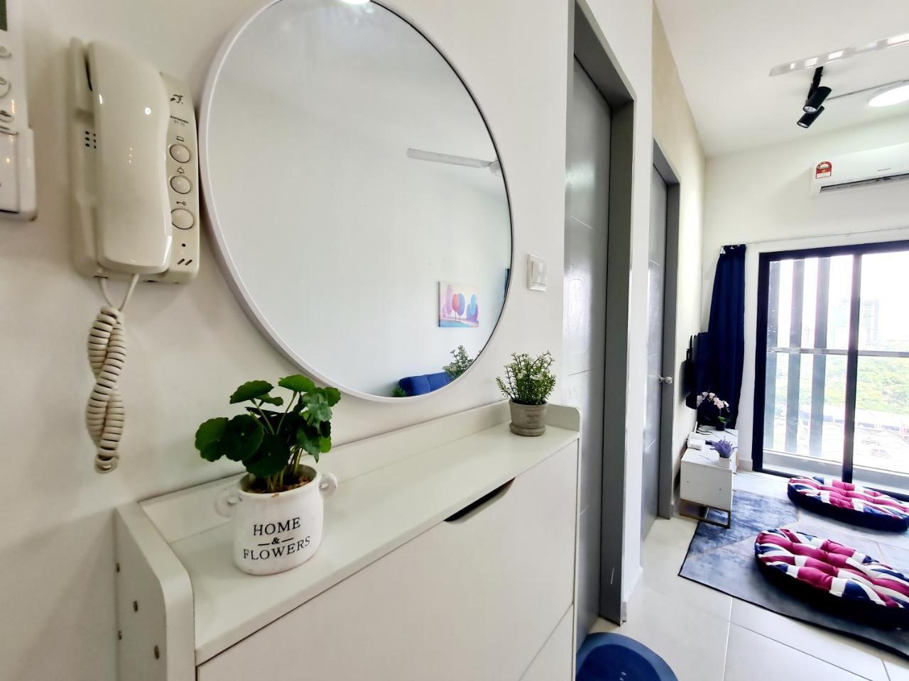 Desa Park North Ikea One Utama ISP Damansara KL — 4-Star Luxury Hotel in Kuala Lumpur, Malaysia
