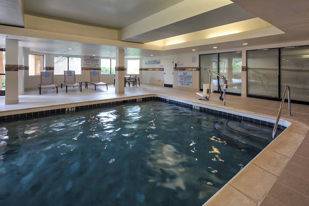 Courtyard by Marriott Rock Hill - photo 18