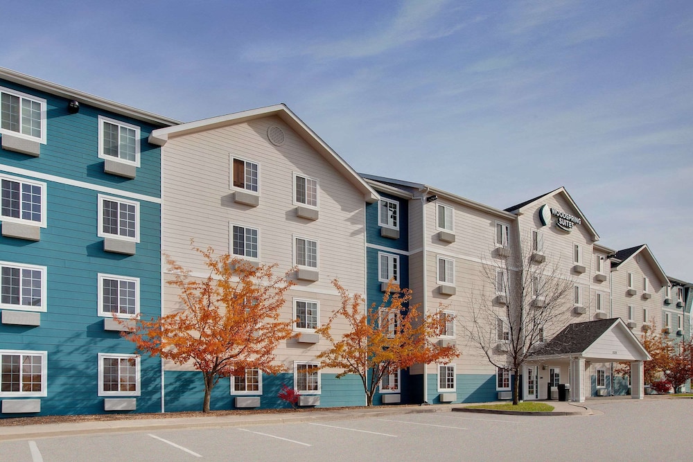 WoodSpring Suites Council Bluffs - photo 37
