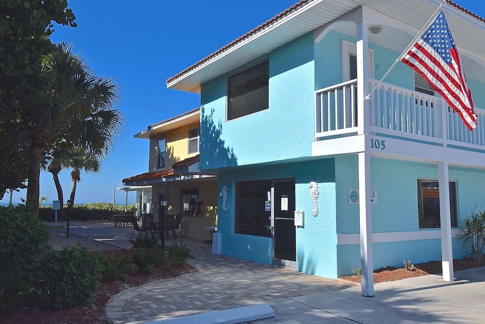 A Beach Retreat - photo 196