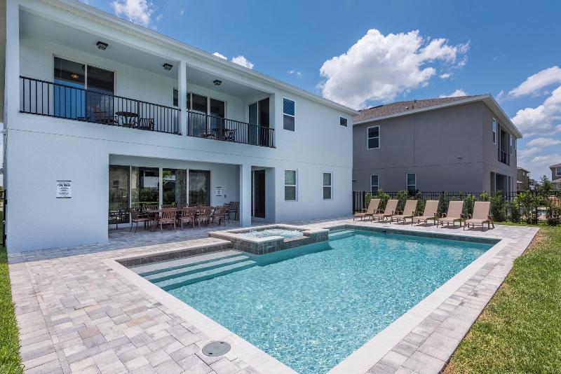 Encore Resort Vacation Homes & Waterpark - photo 102
