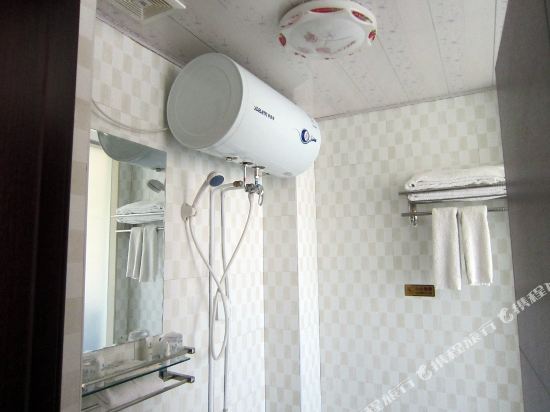 Yihao Hotel — hotel in Taihecun