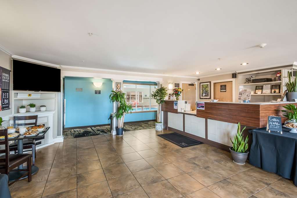 Red Lion Inn & Suites Sequim - photo 11