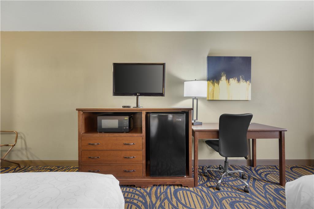 Best Western Woodburn - photo 13