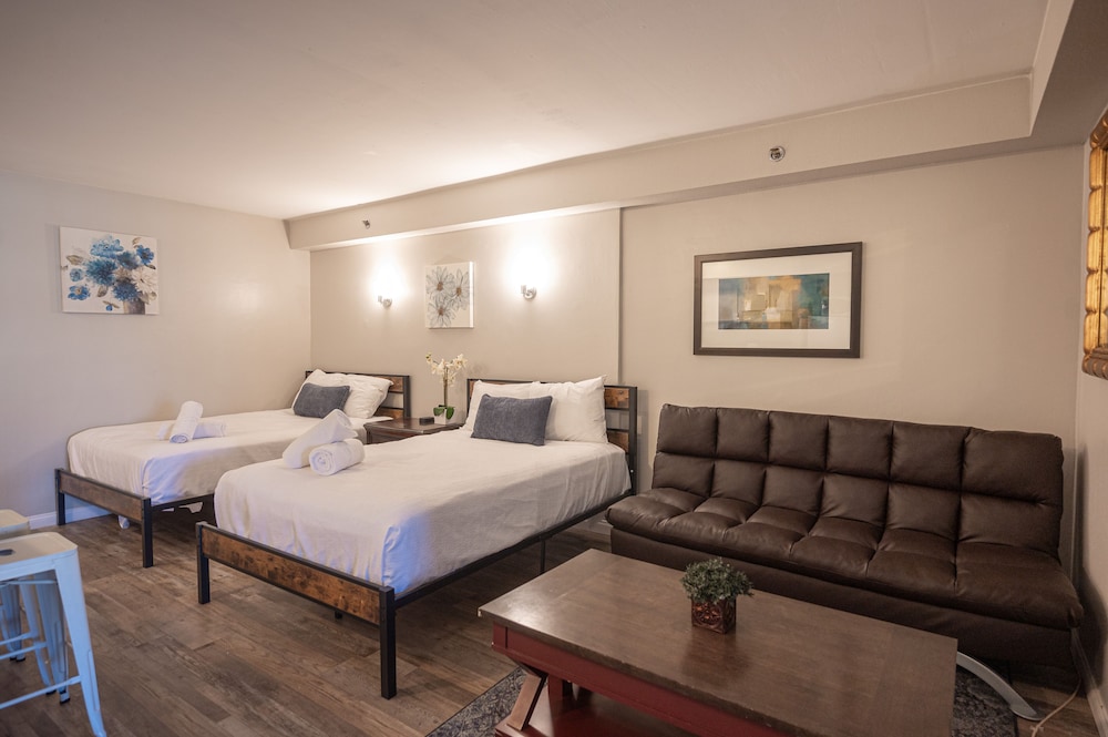 1Bd1Ba w BonusRM Stay Together Suites - photo 23