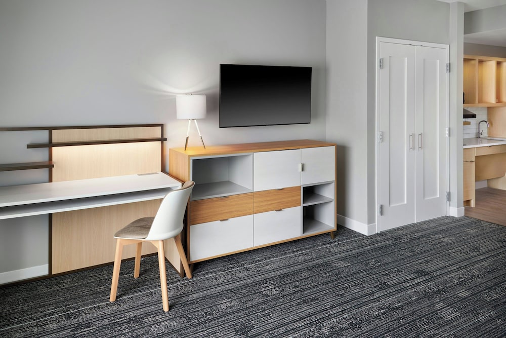 TownePlace Suites by Marriott Calhoun - photo 12