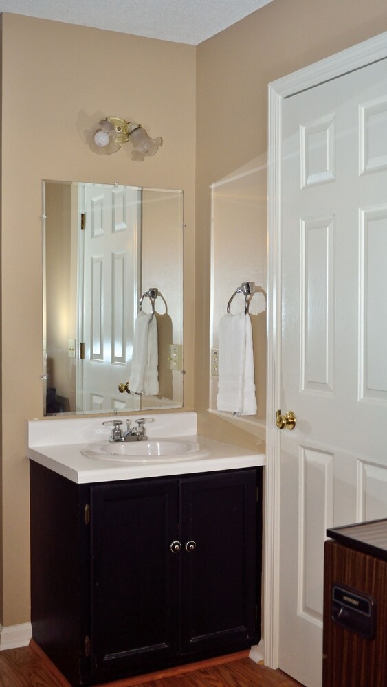 Four Seasons Country Inn - photo 27