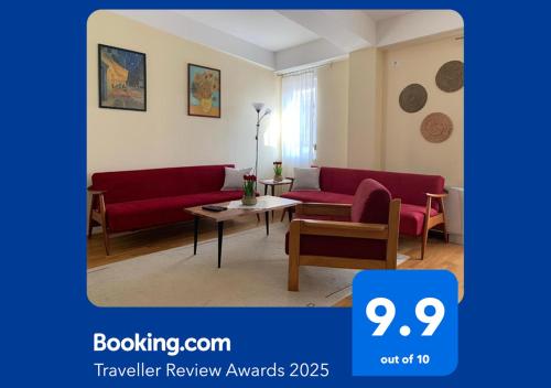 Bright top floor apartment with free parking — 4-Star Luxury Hotel in Skopje, Republic of Macedonia