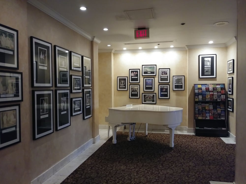 Indian Wells Resort Hotel - photo 40