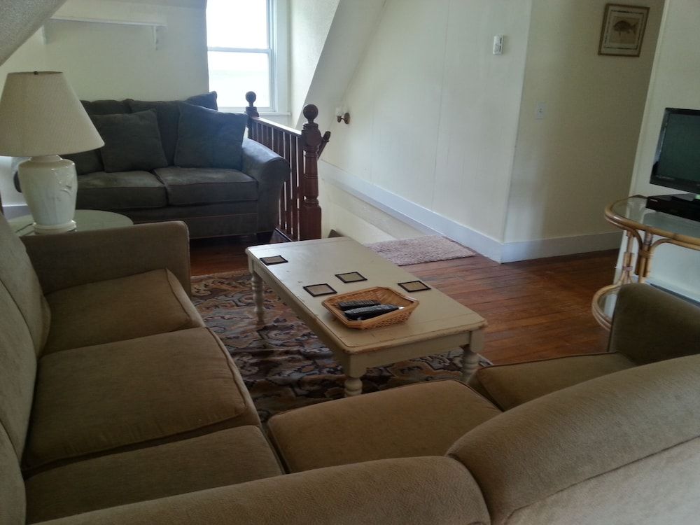 The Tower Unit - photo 10