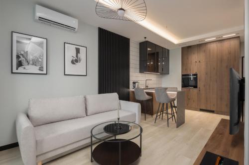 Grzybowska Deluxe Apartment #62 by BookingHost — 4-Star Luxury Hotel in Warsaw, Poland