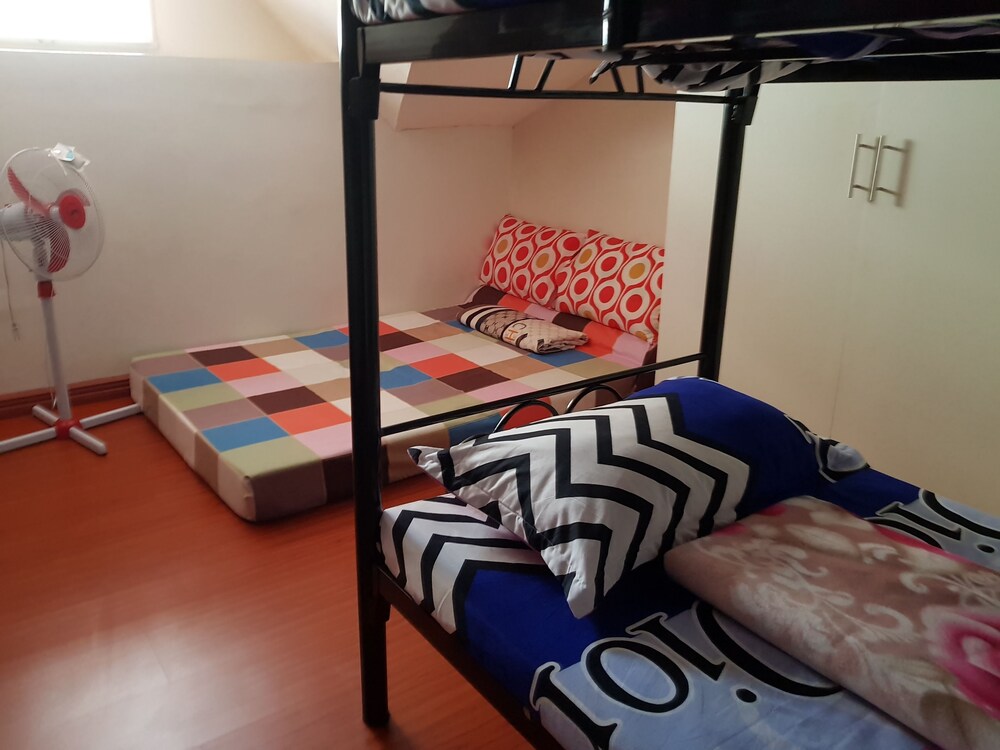 Unit 5 4BR Wanay Transient - last minute hotel in Baguio