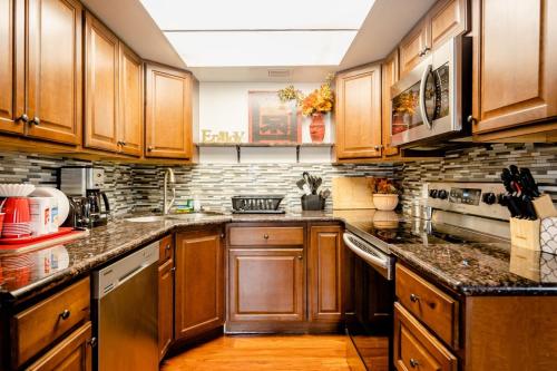 2 bedroom UNLV Thomas Mack