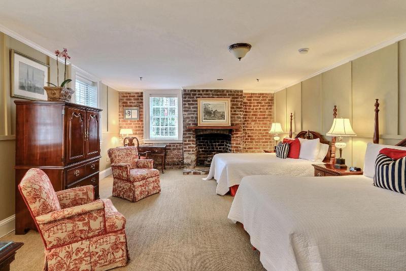 The Presidents Quarters Inn - photo 148