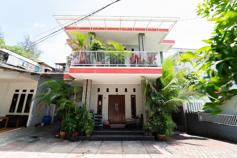 KoolKost Syariah near Lapangan Merdeka Balikpapan in Balikpapan, Indonesia