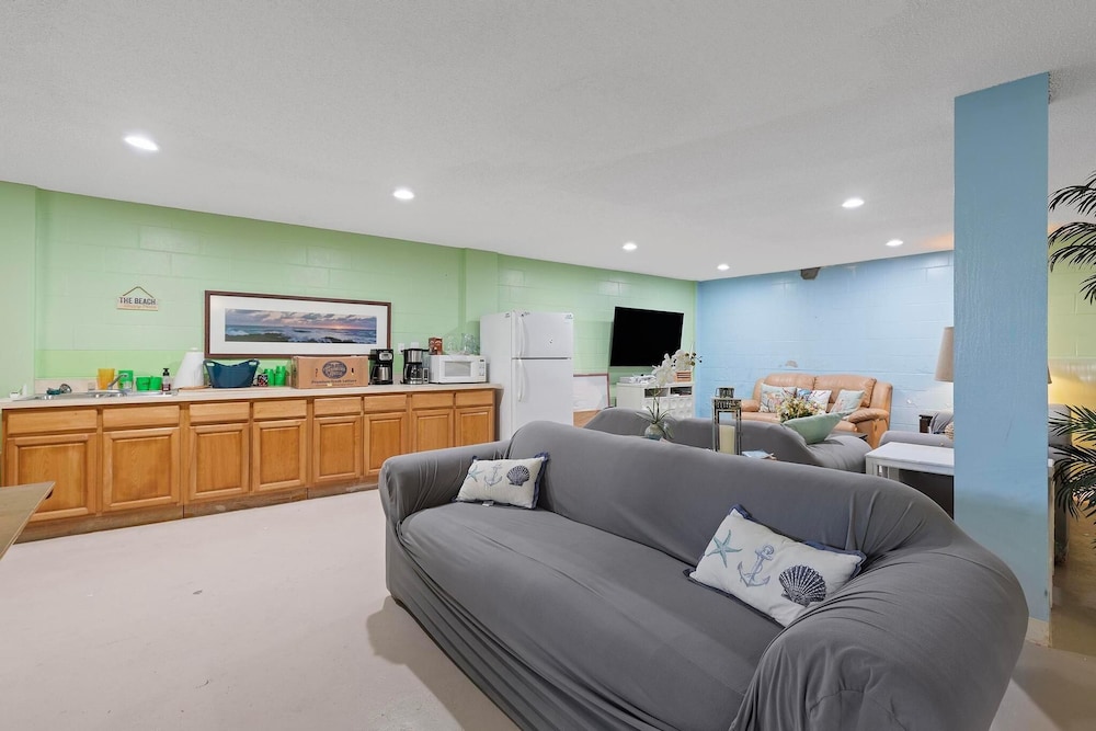 Coronado Towers 201 - photo 16