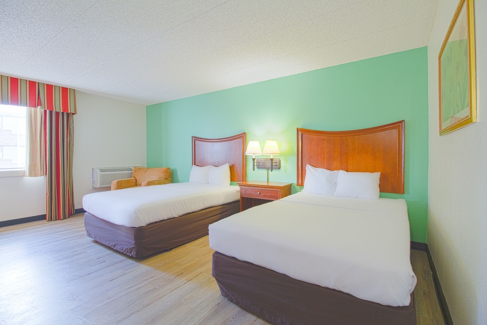 Tulsa Square Hotel Central I 44 By OYO - photo 23