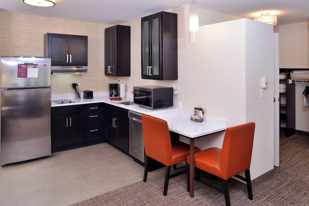 Residence Inn East Lansing - photo 11