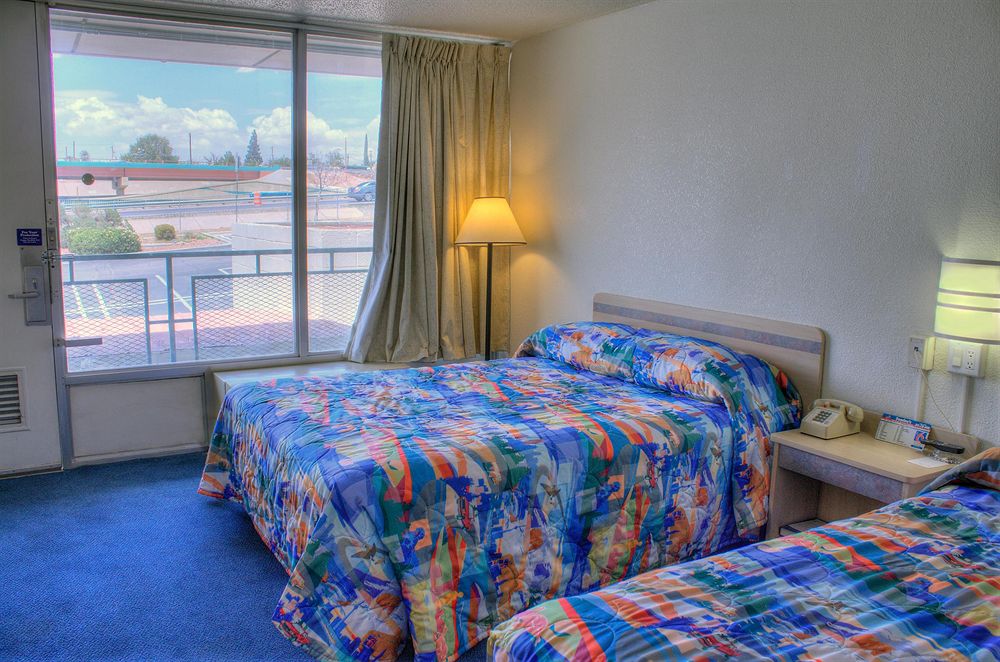 Motel 6 El Paso Central - photo 6