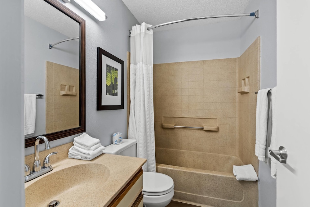 Suburban Studios Brentwood Nashville - photo 24