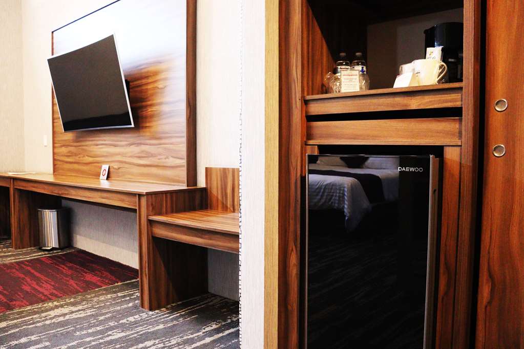 Guest room