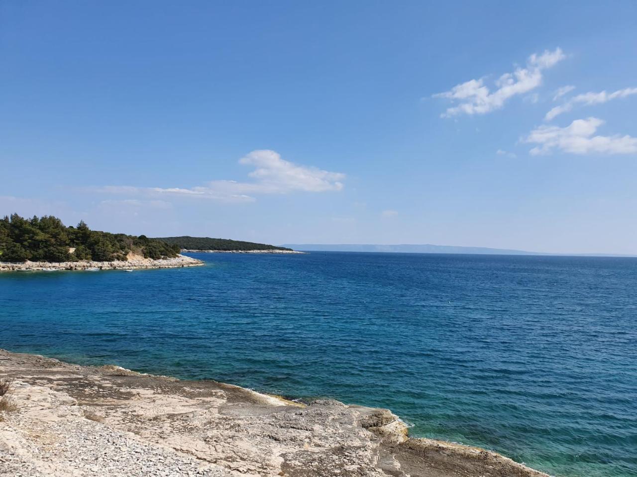 Apartment Sunrise Coastal Istra Pula Duga Uvala Pavicini — 4-Star Luxury Hotel in Marcana, Croatia