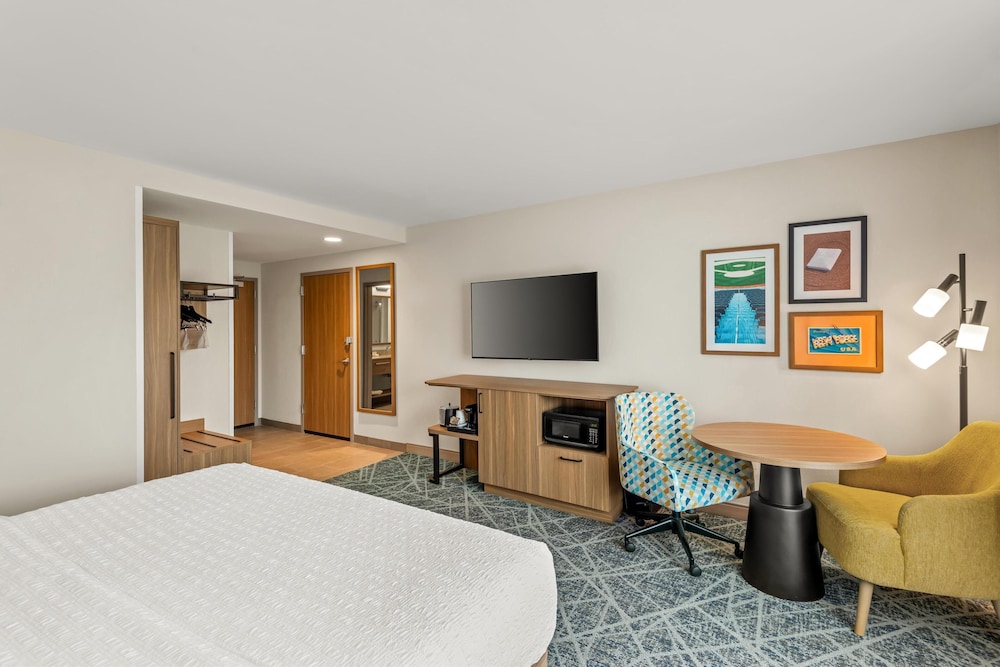 Hampton Inn by Hilton Cooperstown - photo 15