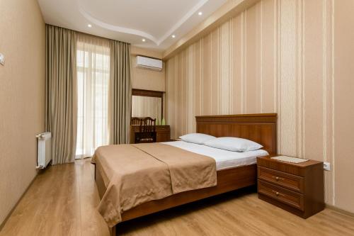 NEW Downtown Apartment