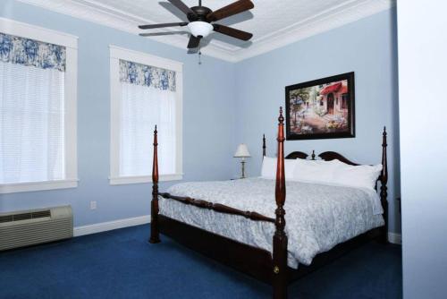 The Cisco Room — hotel in Eastland