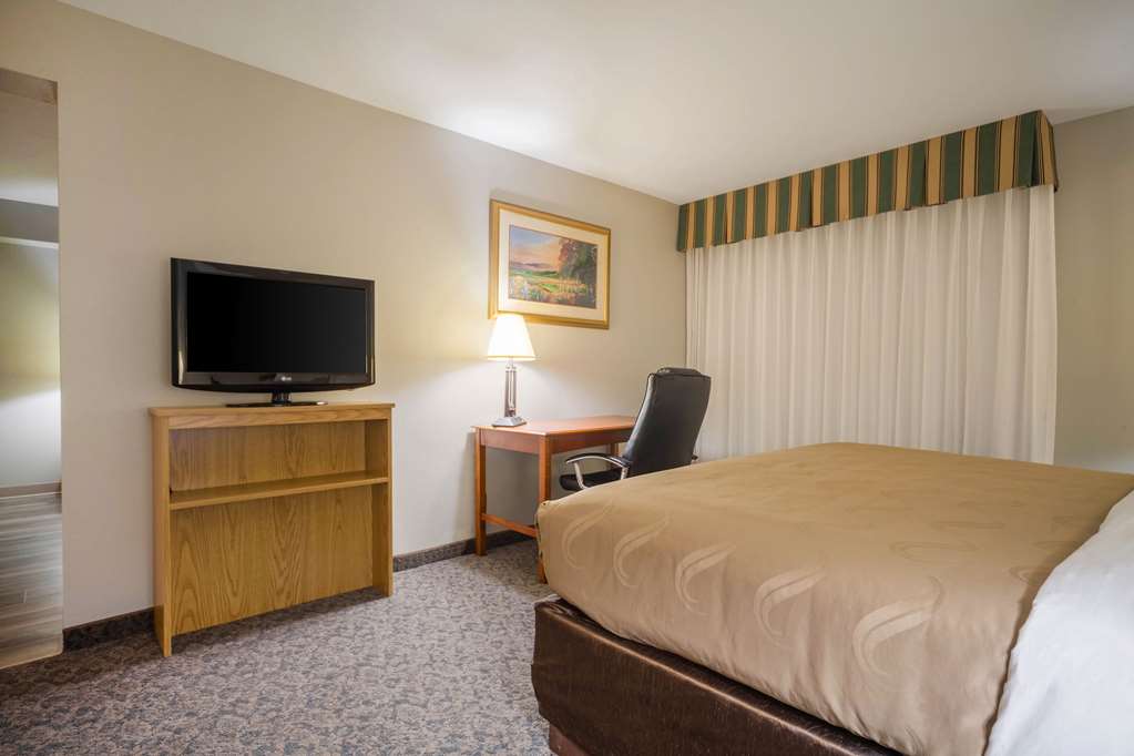 Suburban Studios I 80 Grand Island - photo 29