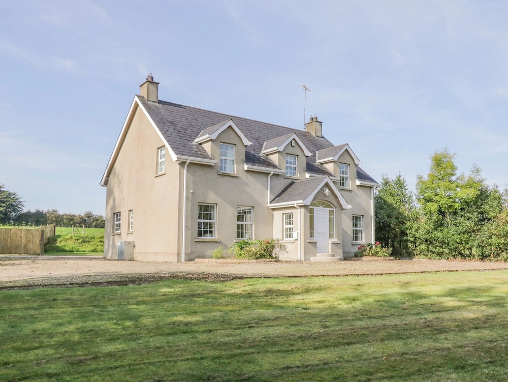 Craiglea Cottage — 4-Star Luxury Hotel in Coleraine, United Kingdom