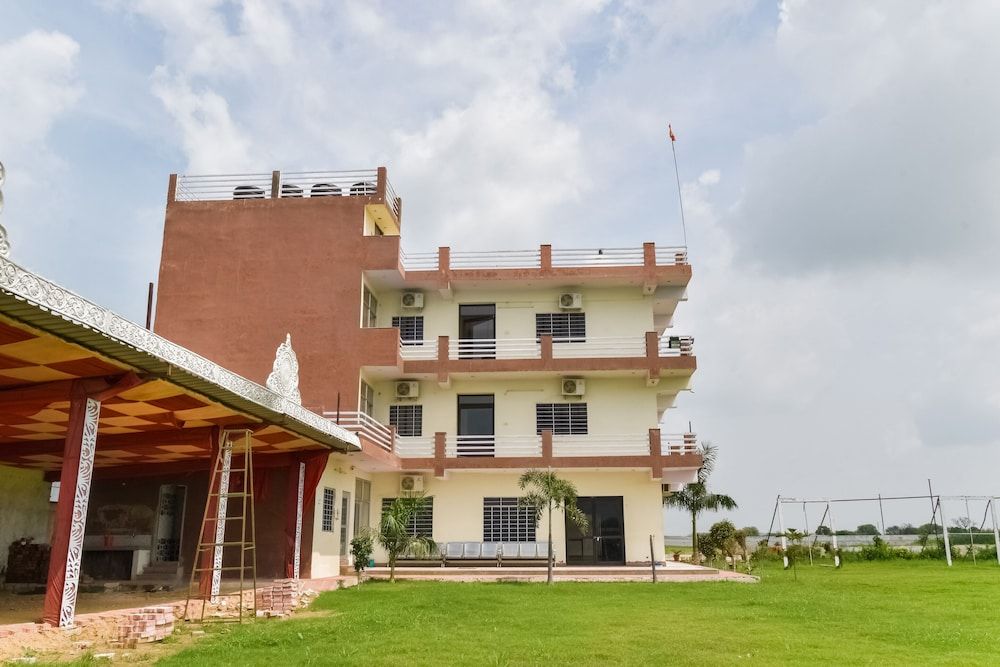 Oyo 50001 Kachawa Resort — Ajmer
