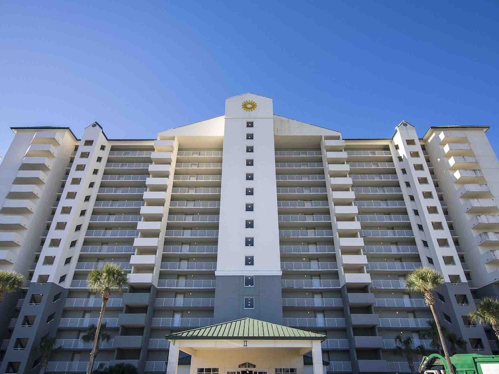 Long Beach Resort Tower II 3 Bedroom Apartment - photo 2