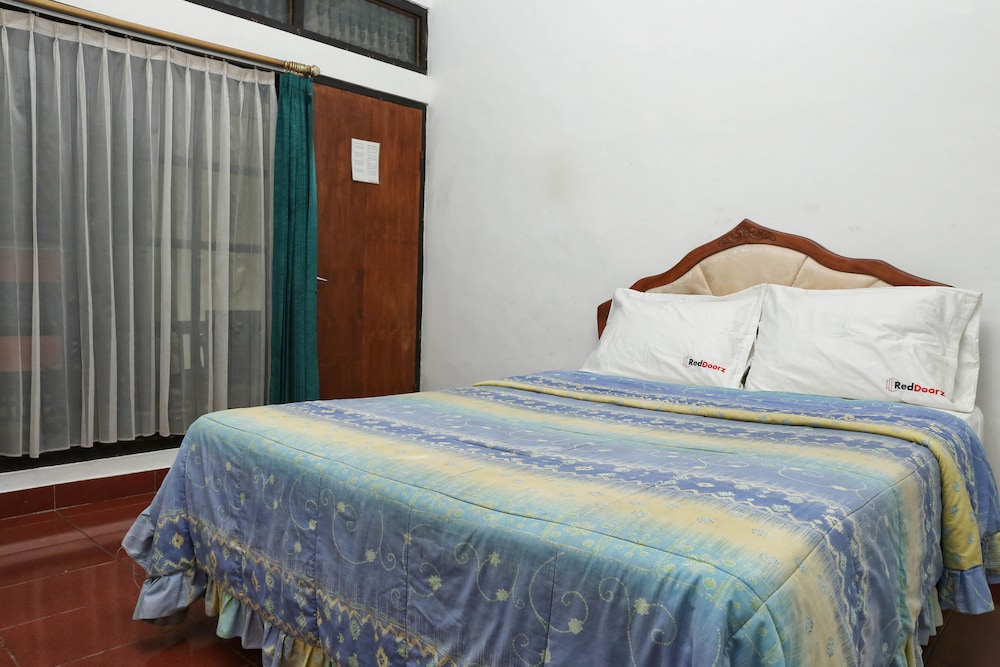 RedDoorz @ Pratama Nusa Dua in Nusa Dua, Indonesia