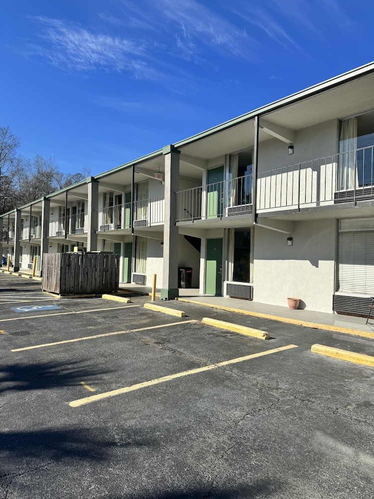 Heritage Inn Milledgeville GA - photo 23