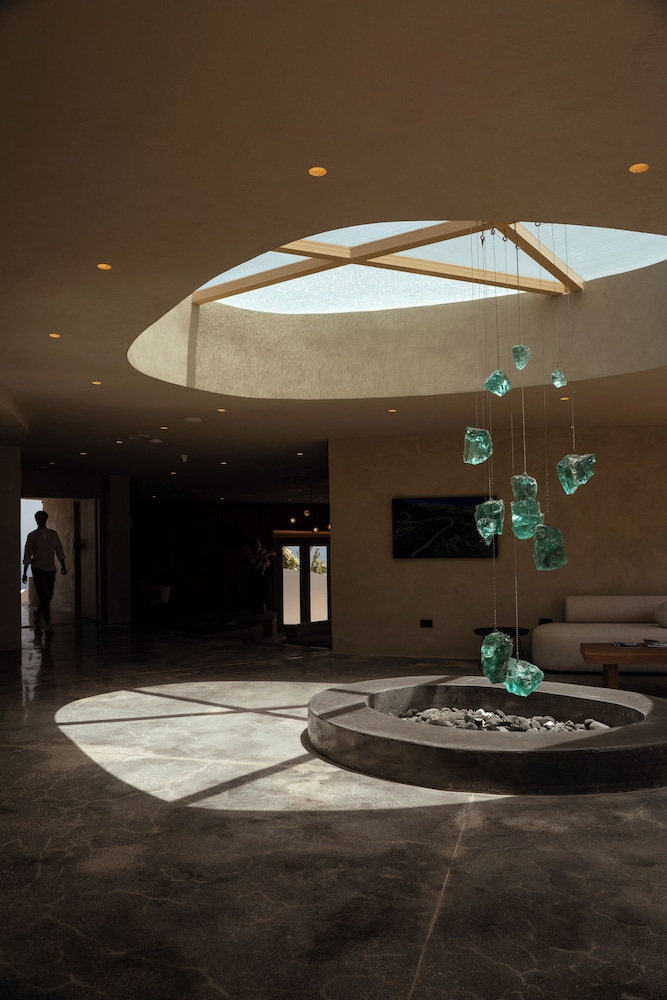 Andronis Concept Wellness Resort — Fira — photo 2