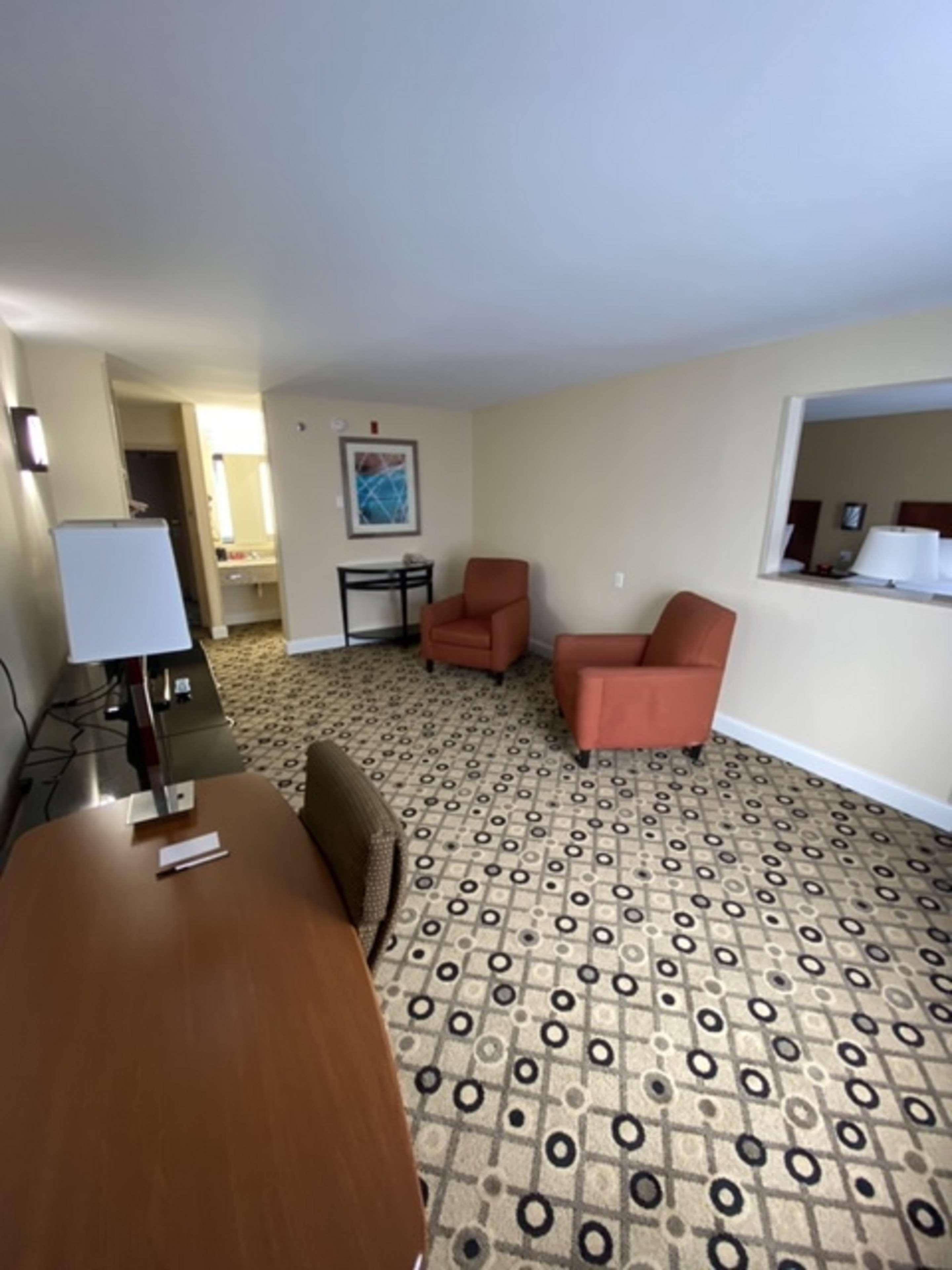 Surestay Plus Hotel by Best Western Atlanta Airport South - photo 3