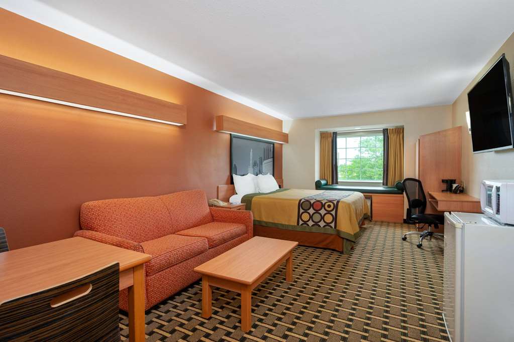 Super 8 by Wyndham Columbus West - photo 20