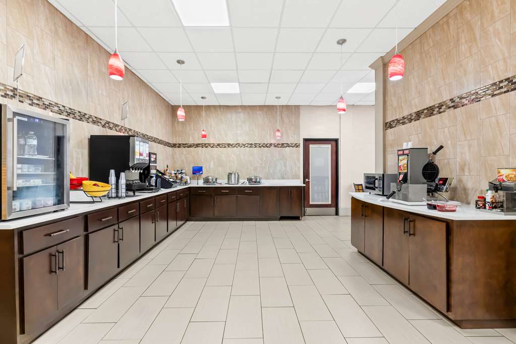 Best Western Fayetteville Inn - photo 22