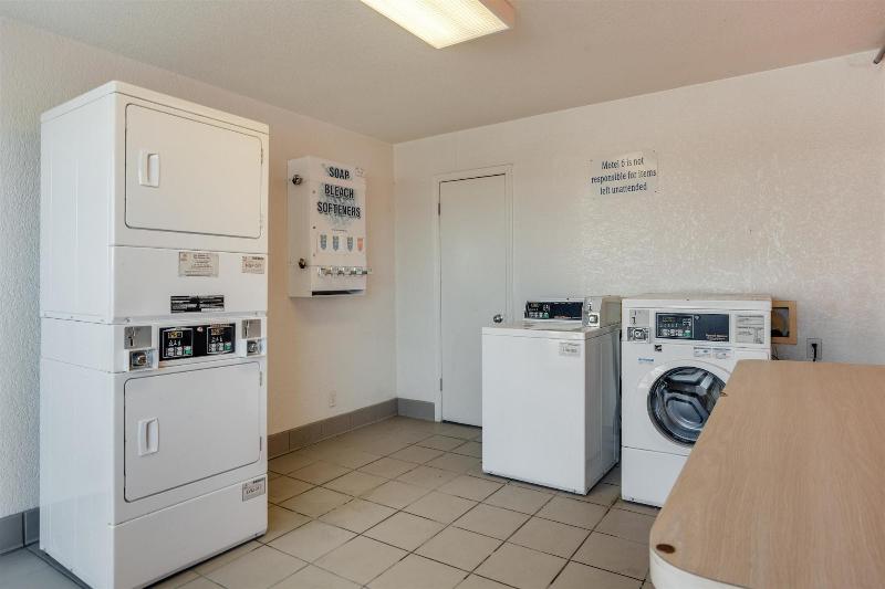 Motel6 Fayetteville AR - photo 48