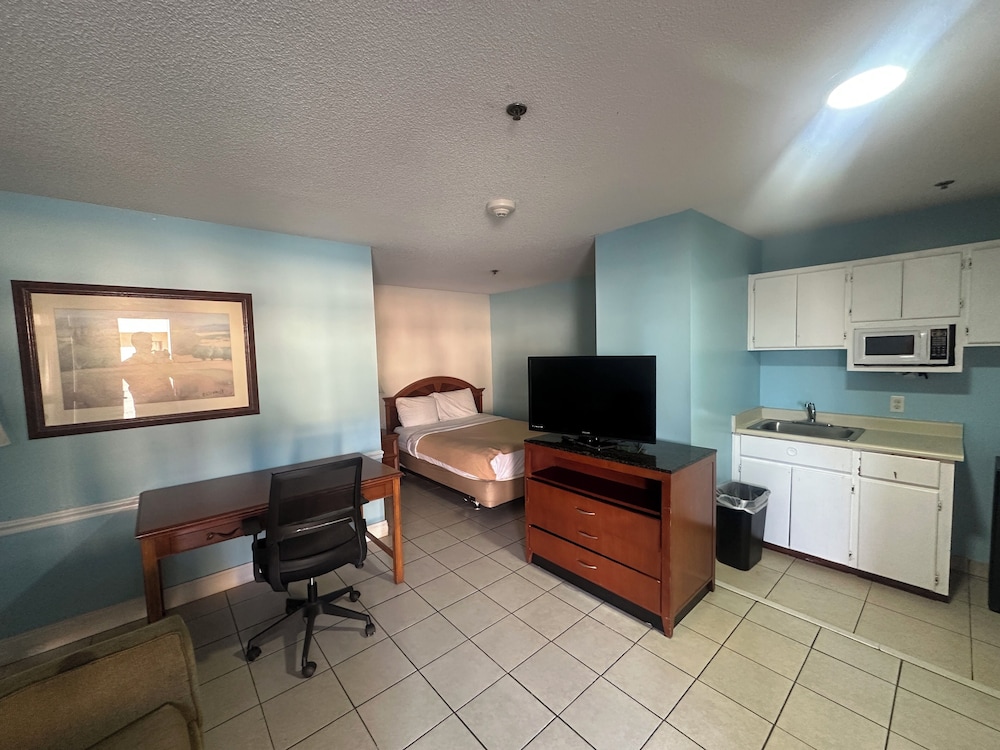Guest Cottage And Suites - photo 17