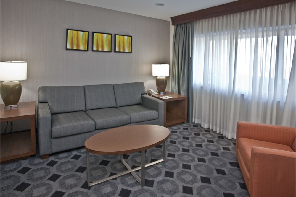 DoubleTree by Hilton Los Angeles Rosemead - photo 25