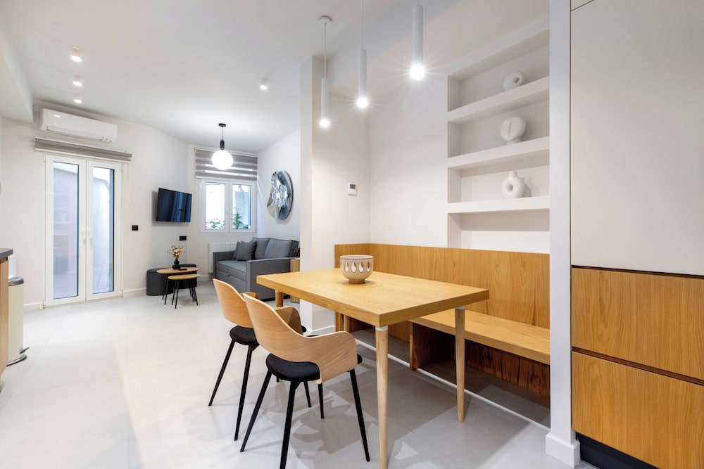 Plaka Clio Apartment by A&A Residences — 4-Star Luxury Hotel in Athens, Greece