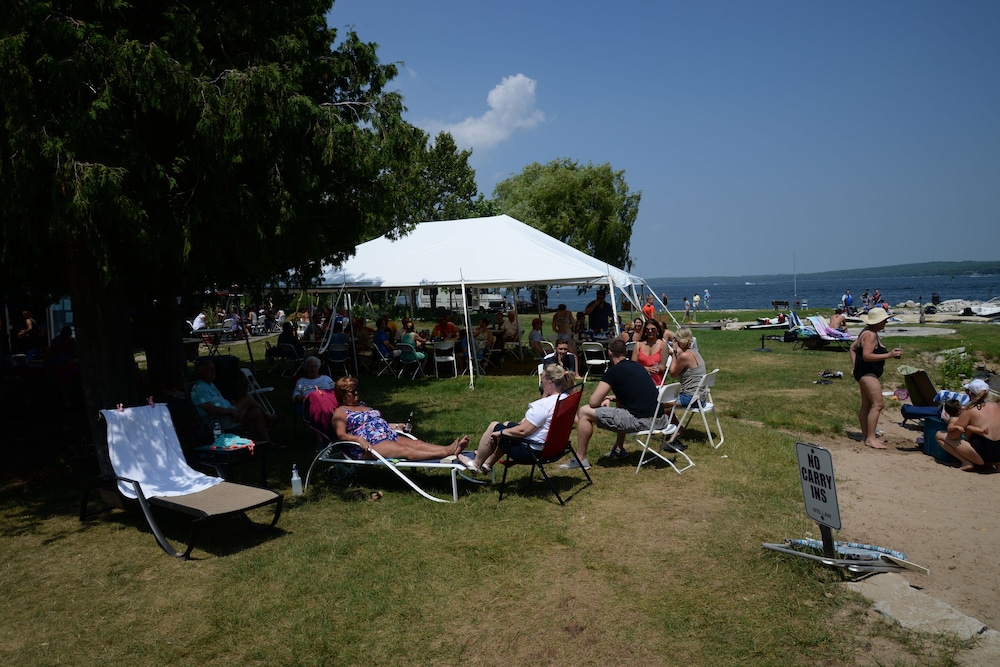 Beach Harbor Resort - photo 89